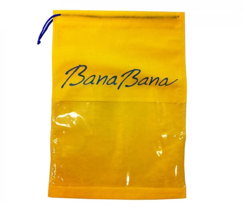 embalagem em tnt personalizada com visor em pvc cristal